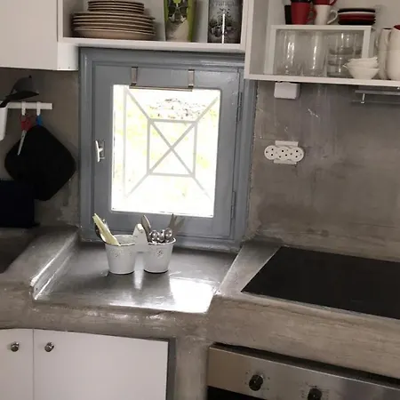 בית נופש Anemos Windmill Vourvoúlos