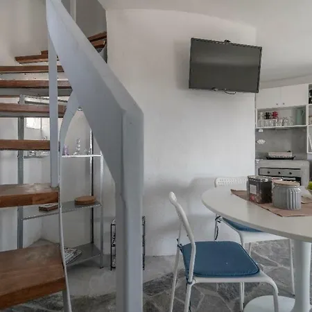 בית נופש Anemos Windmill Vourvoúlos